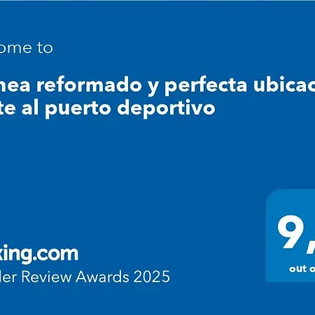 Puerto Deportivo Beachfront: Renovated Seaside Retreat Hospitalet De L'Infant